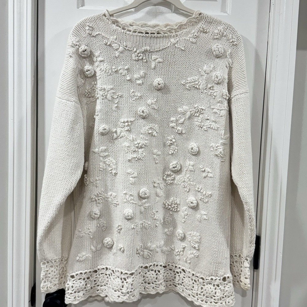 Vintage Erika 3D Floral Sweater Women L Cottagecore Crochet Knit Ivory